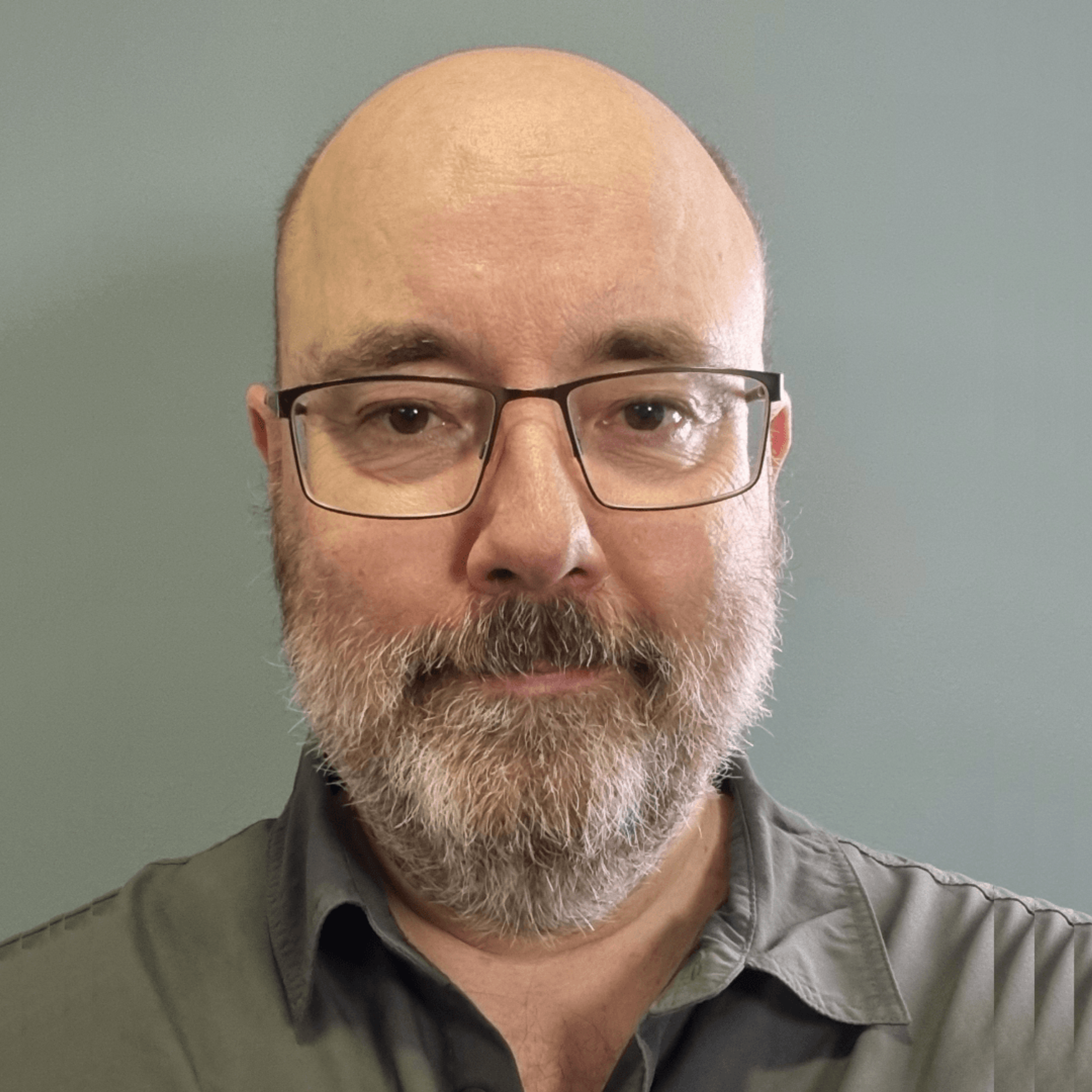 Simon Robinson, Contributing Editor, AMI Magazines